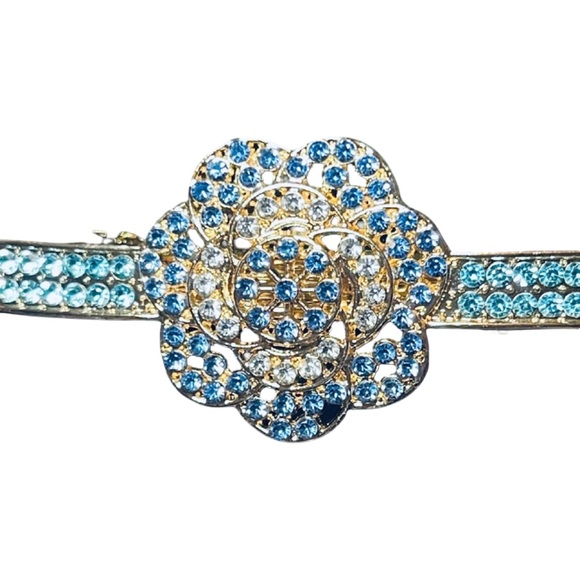 Accessories - Elegant Gold and Blue Floral Hair clip Barrette 3.0” New